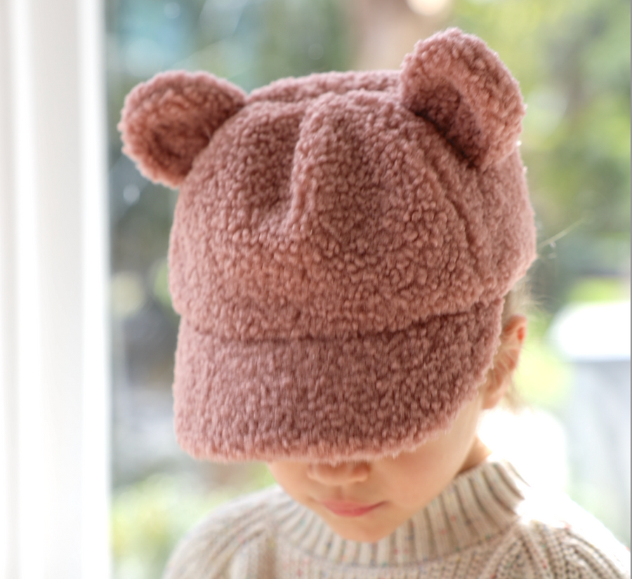 FURRY BEAR Caps